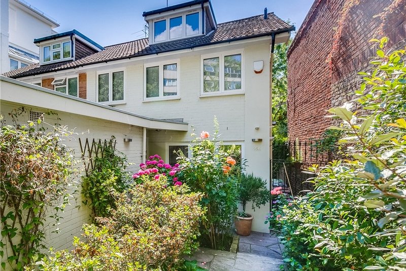 House for sale in Belsize Lane, Belsize Park, London, NW3 Aston Chase